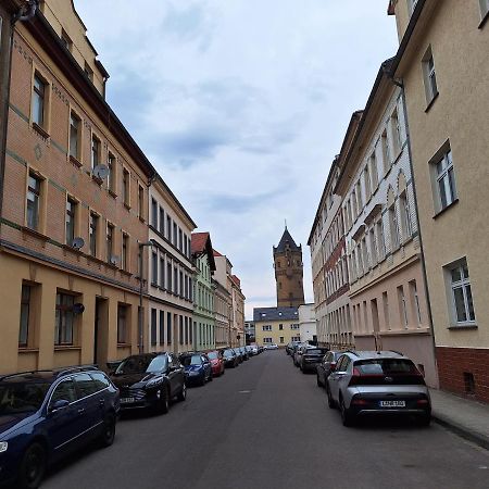Schoene Zwei-Zimmer-Wohnung "W2" Mit 4 Einzelbetten Und Wlan In Zwenkau Bei Leipzig Im Neuseenland Dış mekan fotoğraf