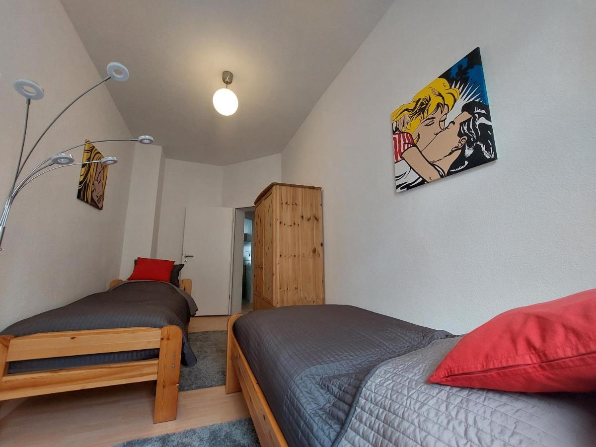 Schoene Zwei-Zimmer-Wohnung "W2" Mit 4 Einzelbetten Und Wlan In Zwenkau Bei Leipzig Im Neuseenland Dış mekan fotoğraf
