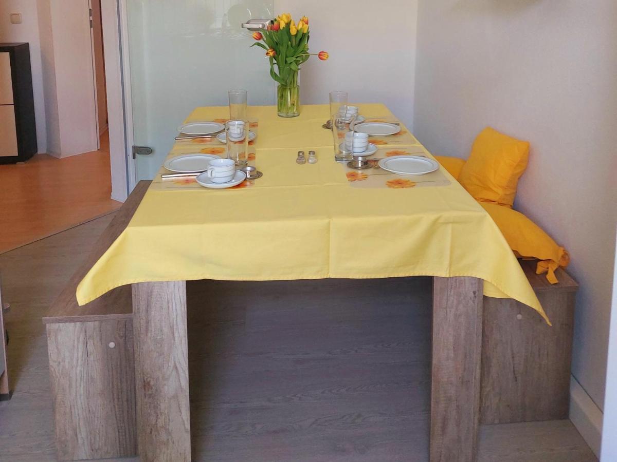 Schoene Zwei-Zimmer-Wohnung "W2" Mit 4 Einzelbetten Und Wlan In Zwenkau Bei Leipzig Im Neuseenland Dış mekan fotoğraf